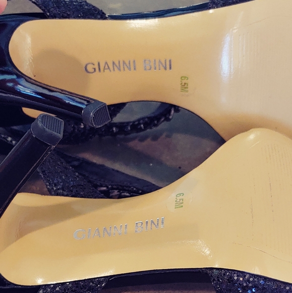 Gianni Bini black Vivah special occasion shoe. NWT - Picture 7 of 8